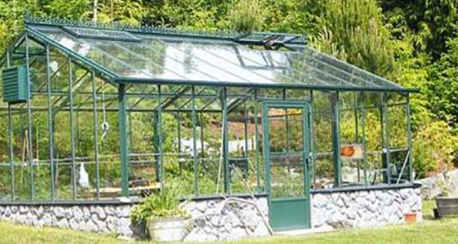 Greenhouse Gardening: What You Need To Know post thumbnail image