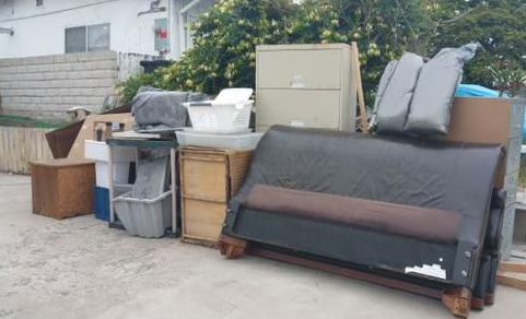 How to Get Rid of Furniture in Omaha post thumbnail image